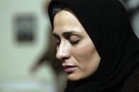 پریوش نظریه در نمایی از فیلم «پاداش سکوت»