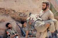 زنده یاد فرج الله سلحشور در نمایی از فیلم «پرواز در شب»